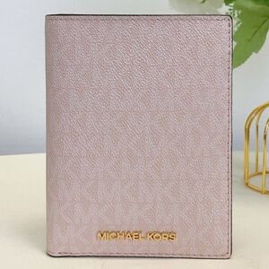 Michael Kors Jet Set Powder Blush Wallet